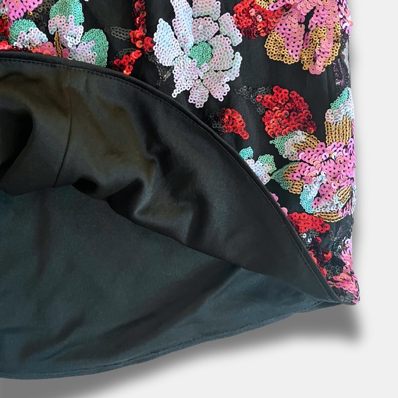 Fate Show Stopper Sequin Floral Mini Dress NWT - Black Size Small - Picture 5 of 7